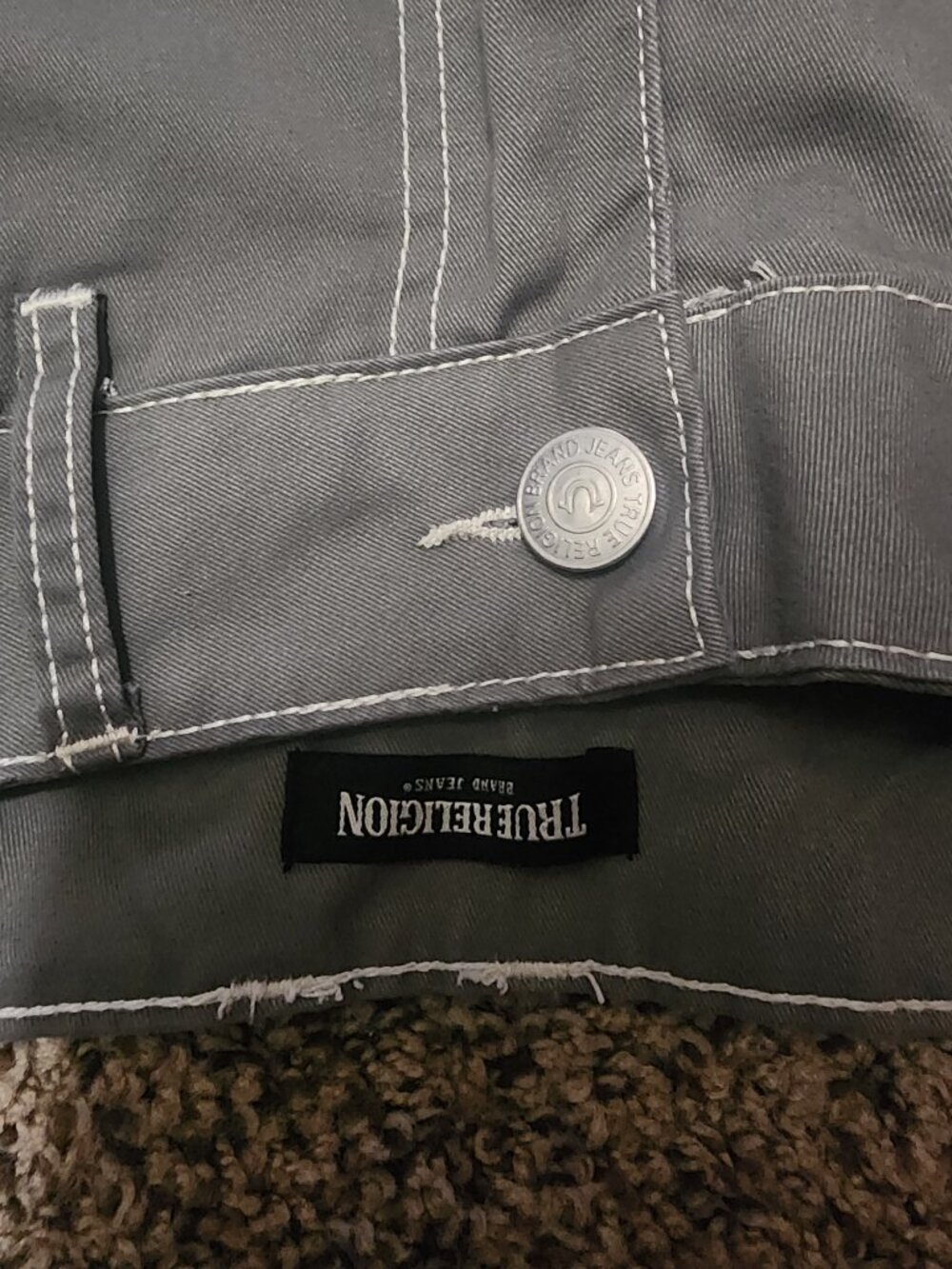 TRUE RELIGION CARGO SHORTS SIZE 34 SAME DAY SHIPPING BRAND NEW - Picture 4 of 8